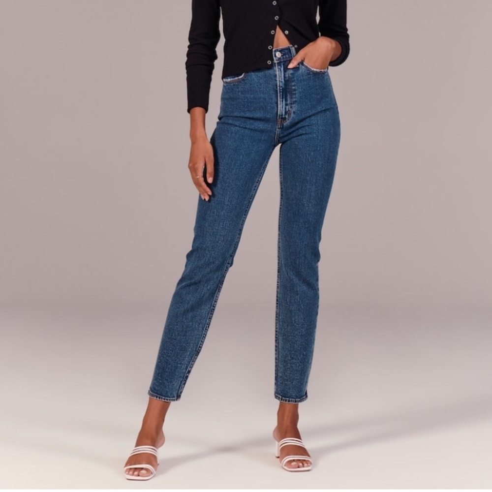 Ultra High Rise Ankle Straight Jeans